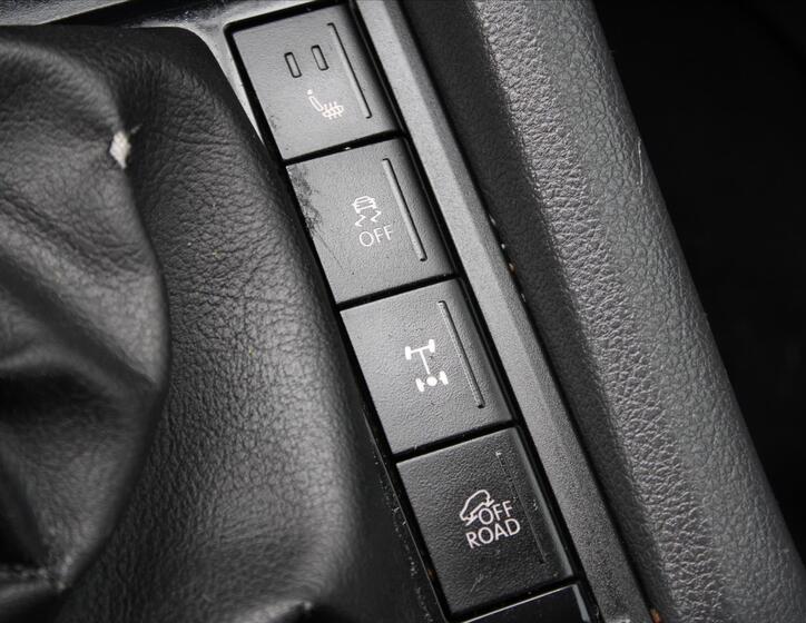 Volkswagen Amarok 18