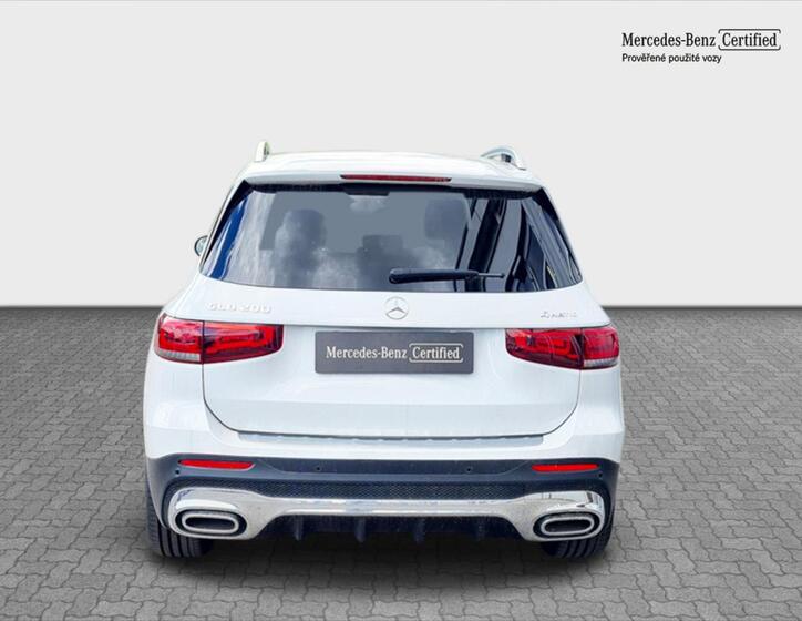 Mercedes-Benz GLB 4