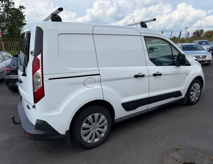 Ford Transit Connect 4