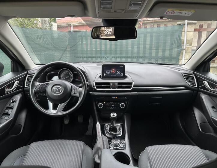 Mazda 3 14