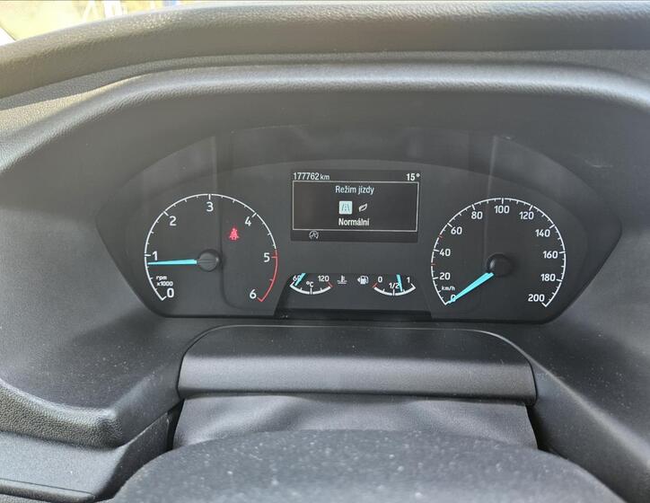 Ford Transit 19
