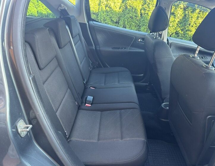 Peugeot 207 19