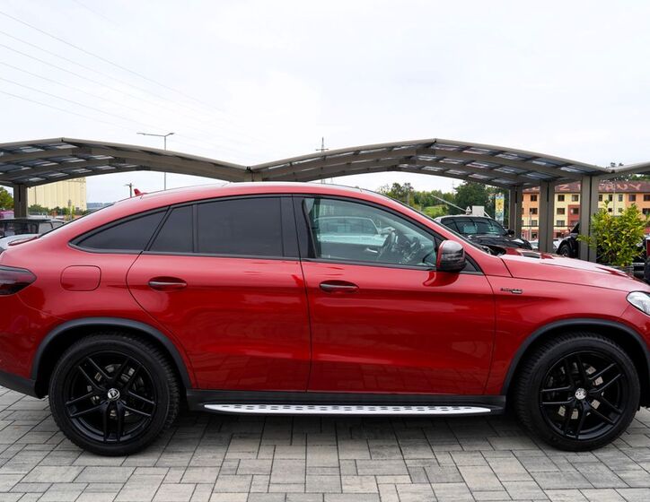 Mercedes-Benz GLE 7