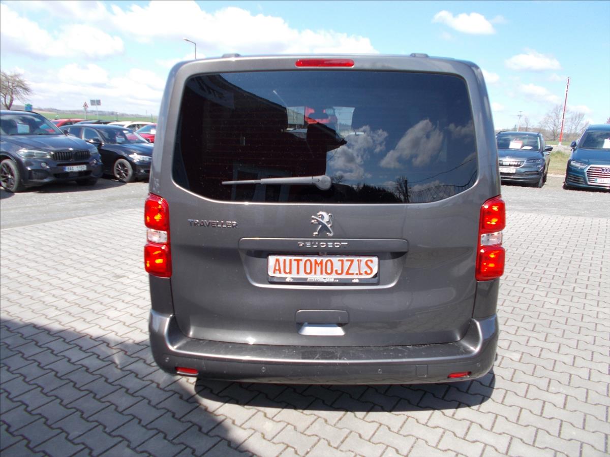 Peugeot Traveller