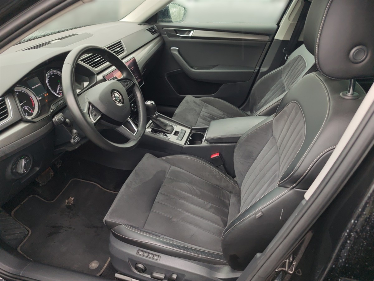 Škoda Superb
