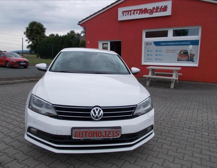 Volkswagen Jetta 2