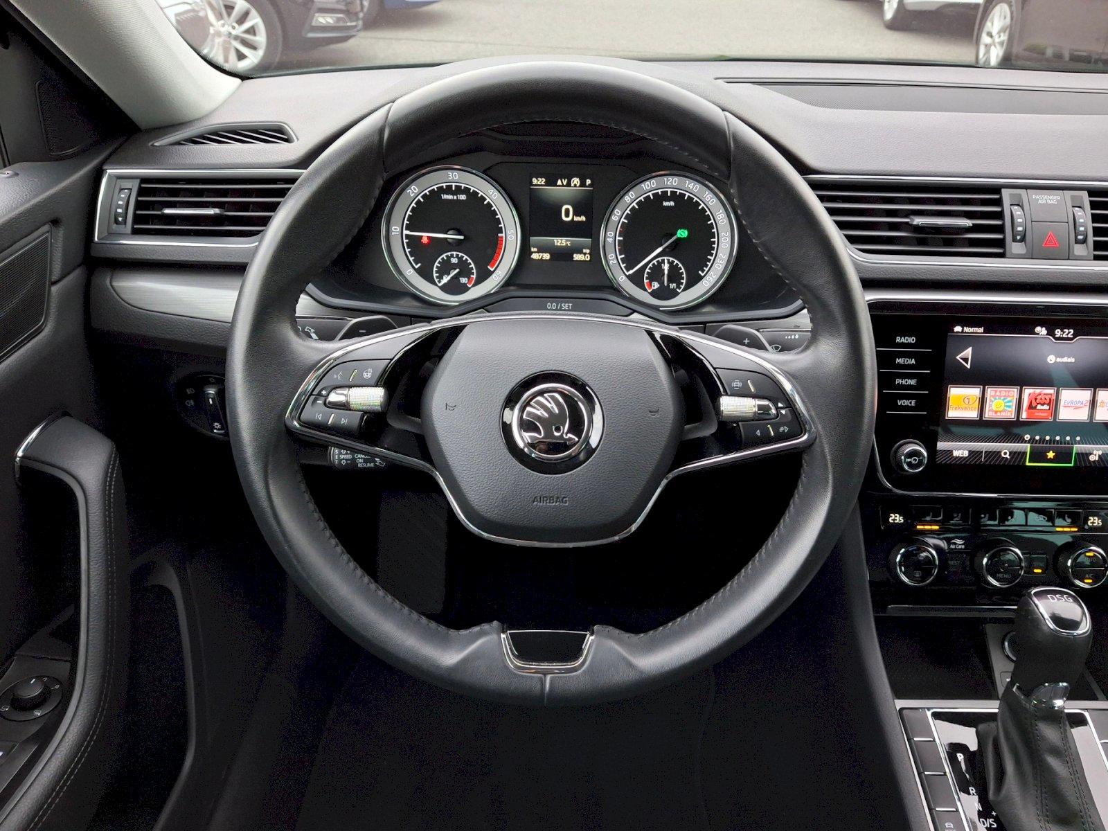 Škoda Superb