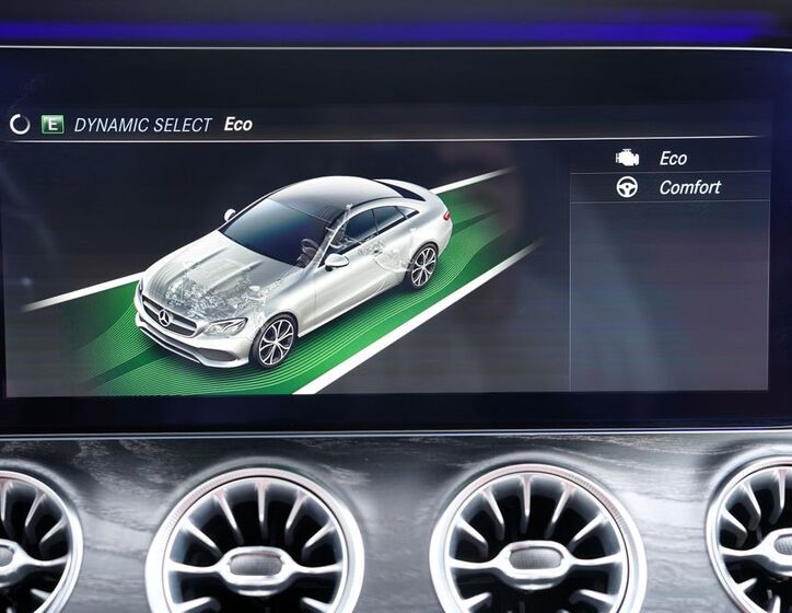 Mercedes-Benz Třídy E 44