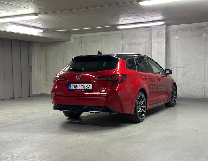 Toyota Corolla 5