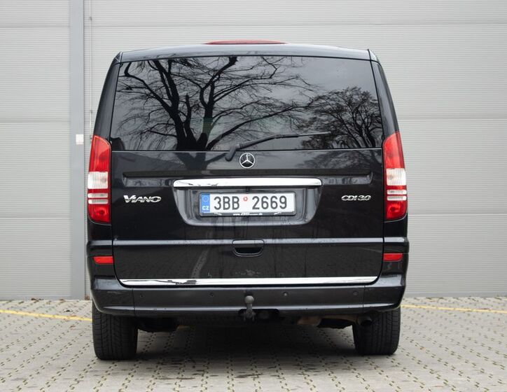 Mercedes-Benz Viano 6