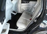 Volvo V60 10