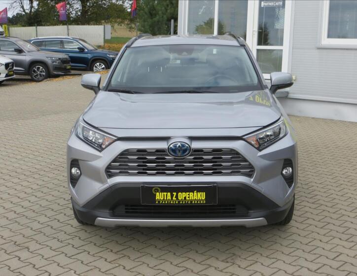 Toyota RAV4 2