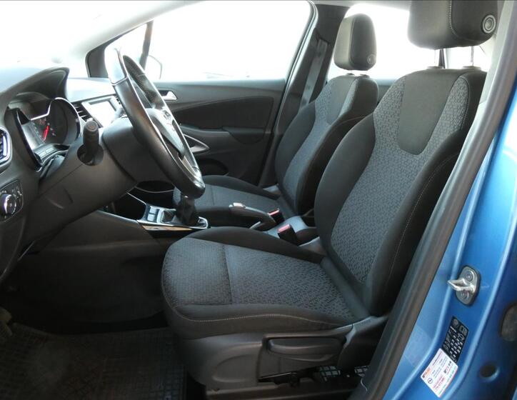Opel Crossland X 15