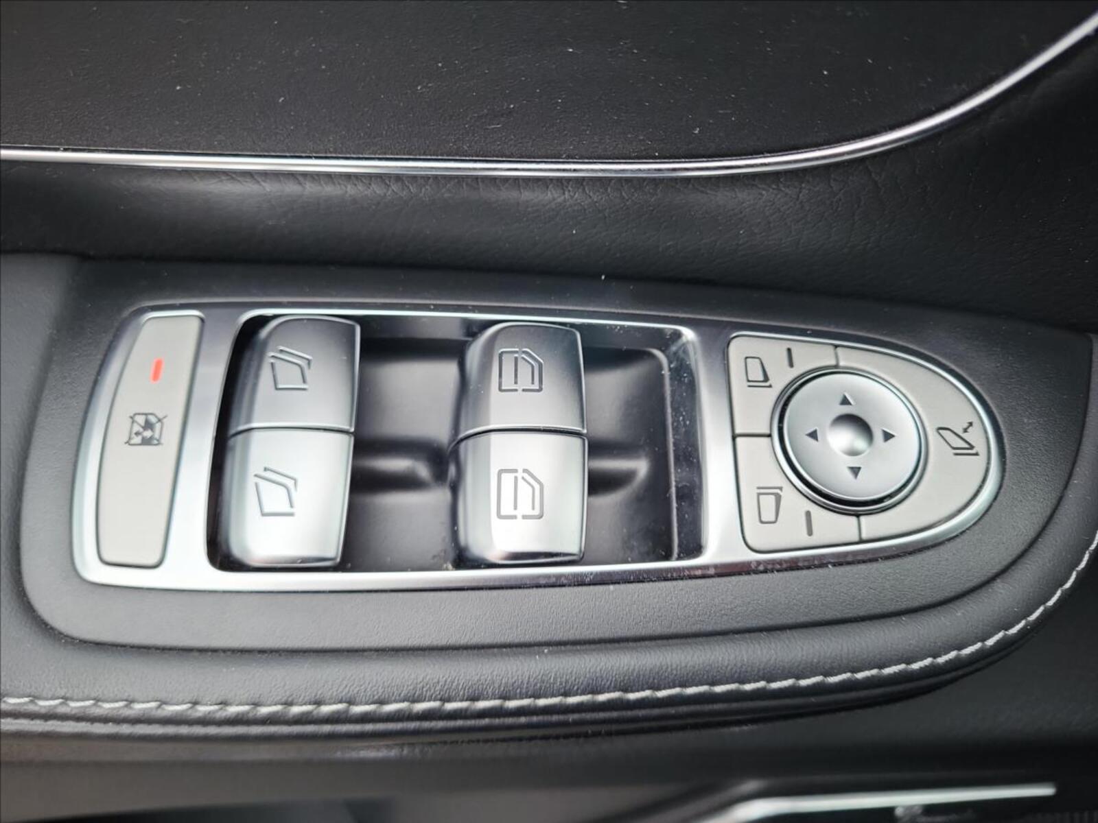 Mercedes-Benz Třídy V 20