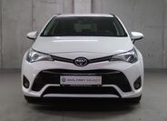 Toyota Avensis 2