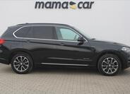 BMW X5 8