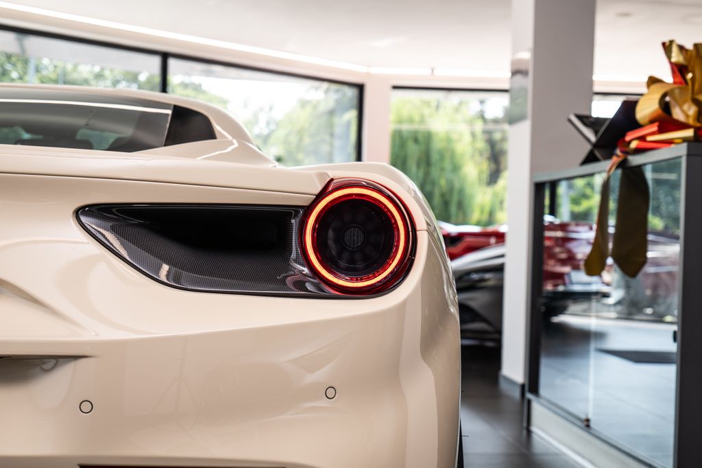 Ferrari 488