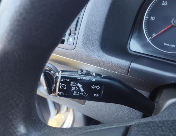 Volkswagen Touran 15