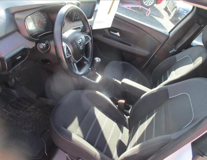 Dacia Sandero 13
