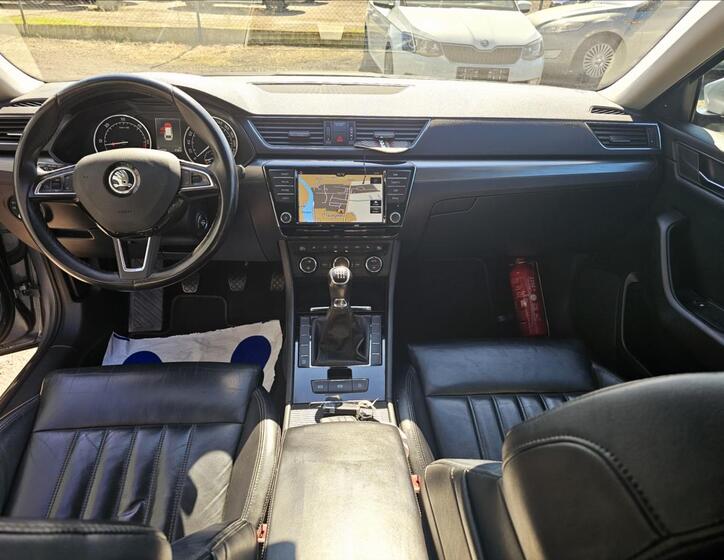 Škoda Superb 24