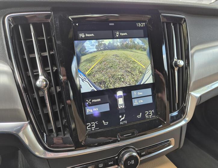 Volvo S90 14