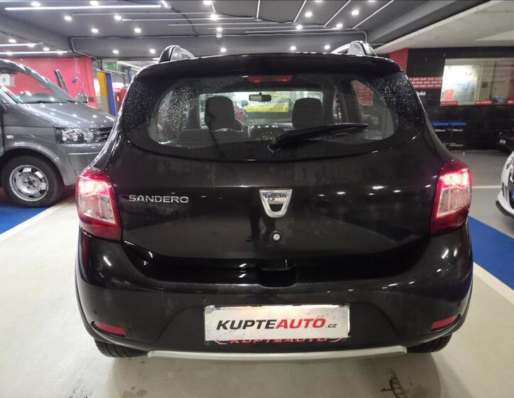 Dacia Sandero 6