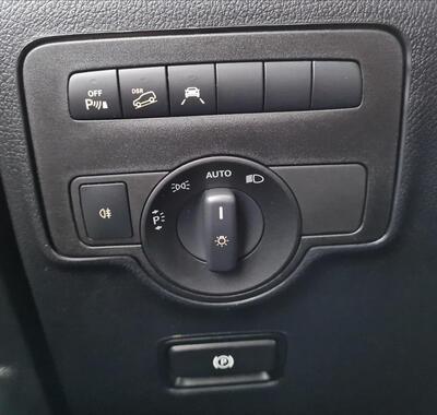 Mercedes-Benz Vito 11