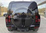 Land Rover Defender 9