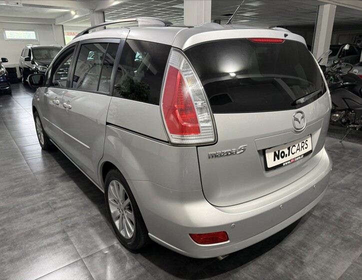 Mazda 5 4