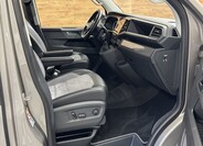 Volkswagen Multivan 10