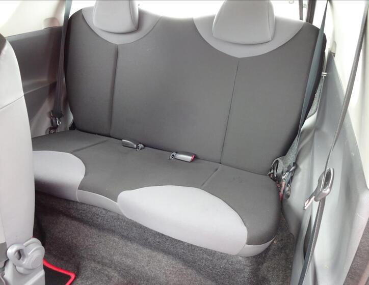Peugeot 107 18