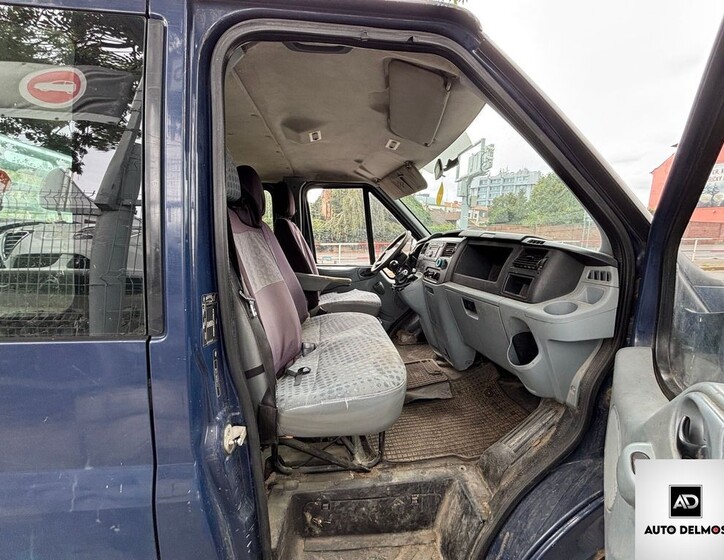 Ford Transit 16