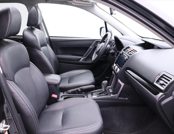 Subaru Forester 12