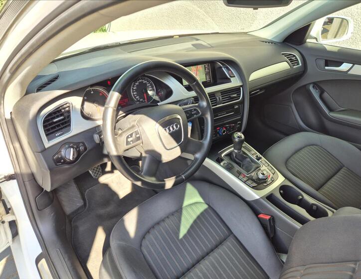 Audi A4 12