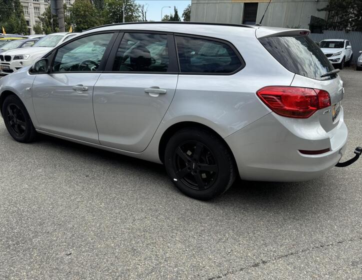 Opel Astra 5
