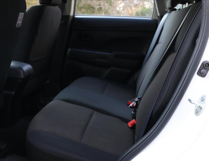 Mitsubishi ASX 27