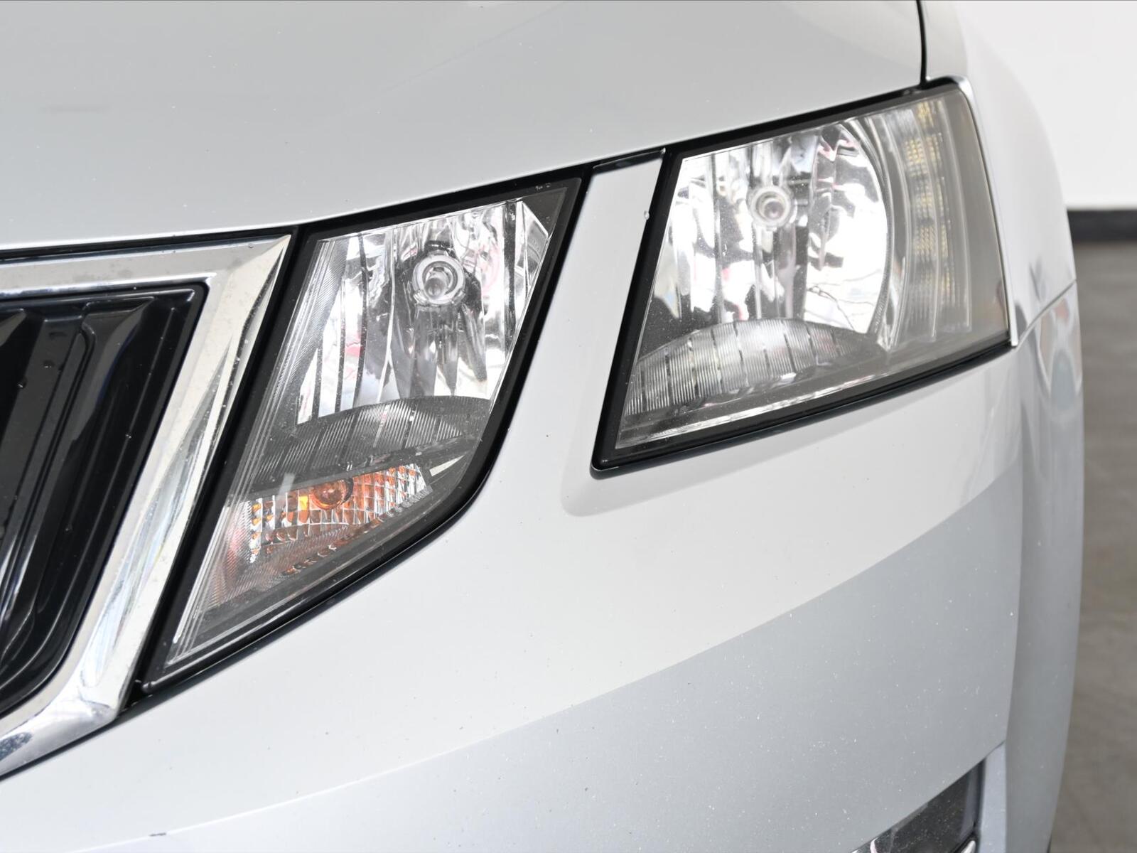 Škoda Octavia 29