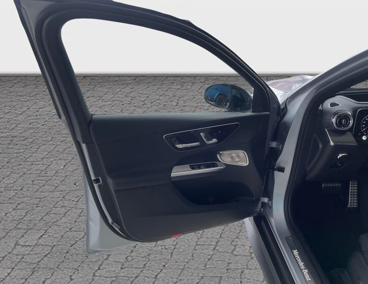 Mercedes-Benz GLC 9