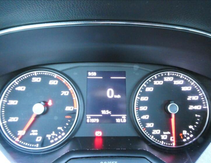 Seat Arona 38