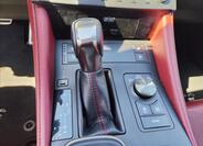 Lexus RC 300h 26