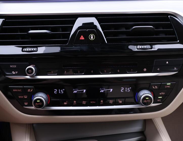 BMW Řada 5 26