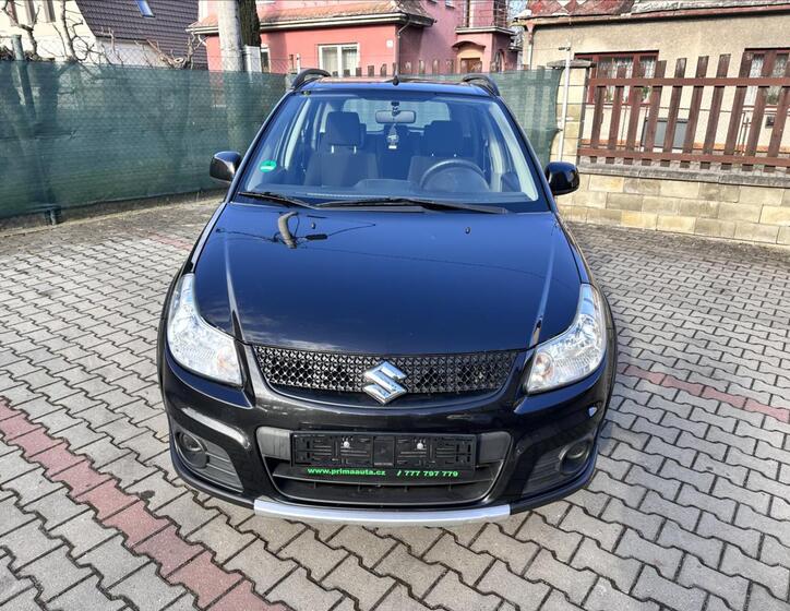 Suzuki SX4 10