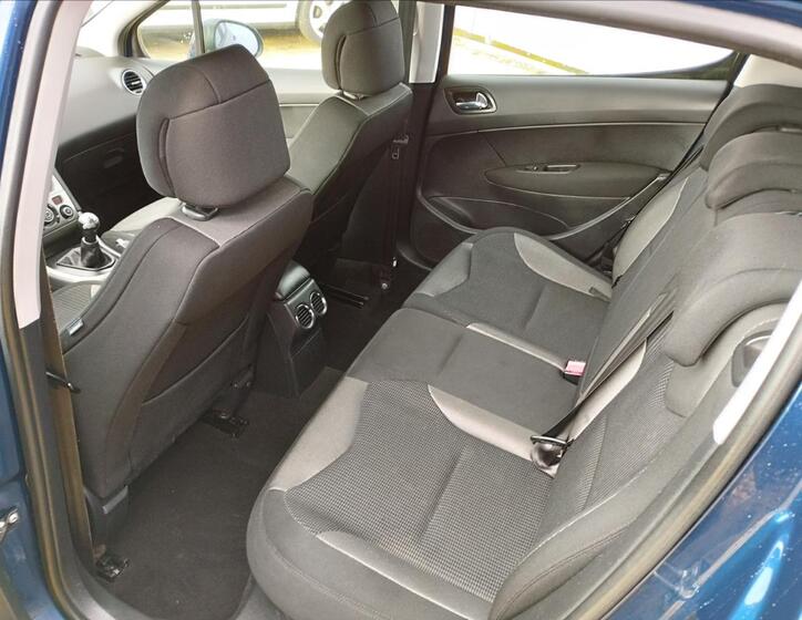 Peugeot 308 10