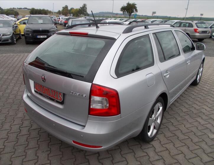 Škoda Octavia 10