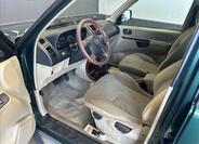 Nissan Terrano 9