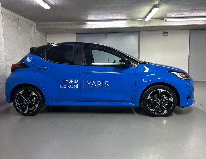 Toyota Yaris 4