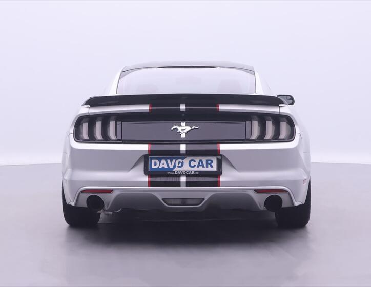 Ford Mustang 6