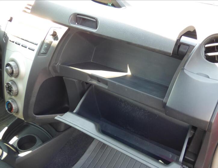 Toyota Yaris 30