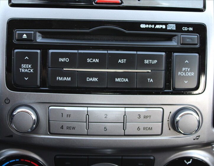 Hyundai i20 11