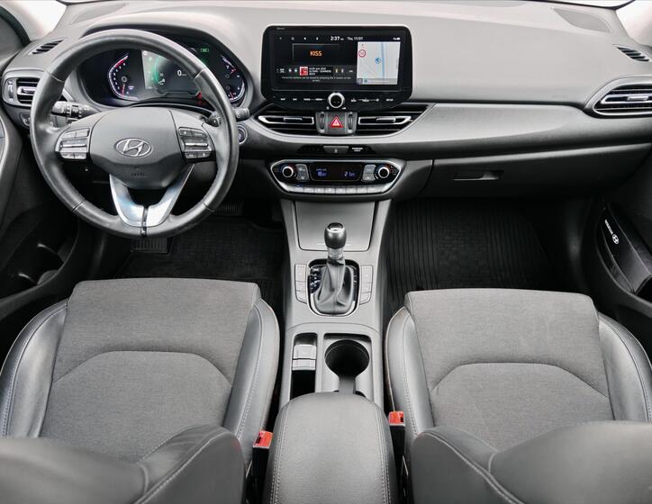 Hyundai i30 21